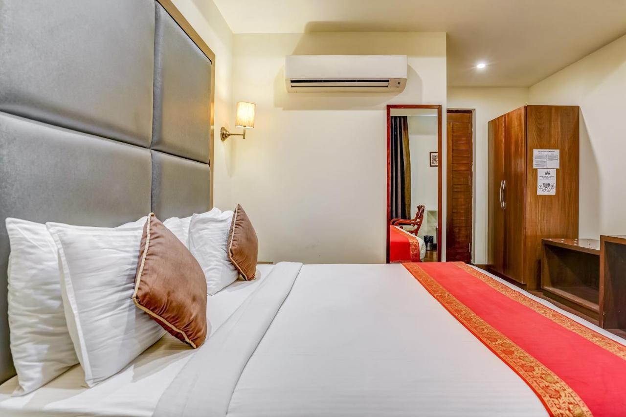Townhouse 552Hotel Royal Court Jalandhar Exterior foto